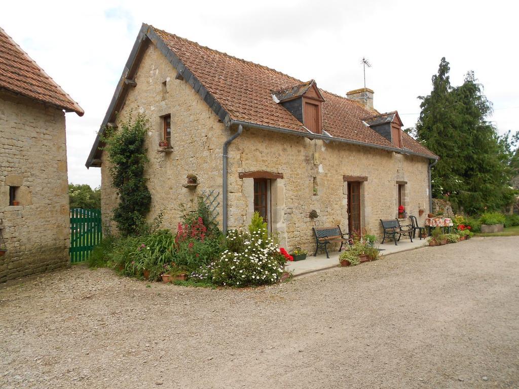 Ferme Manoir La Fiere Bed and Breakfast Sainte-Mère-Église Εξωτερικό φωτογραφία