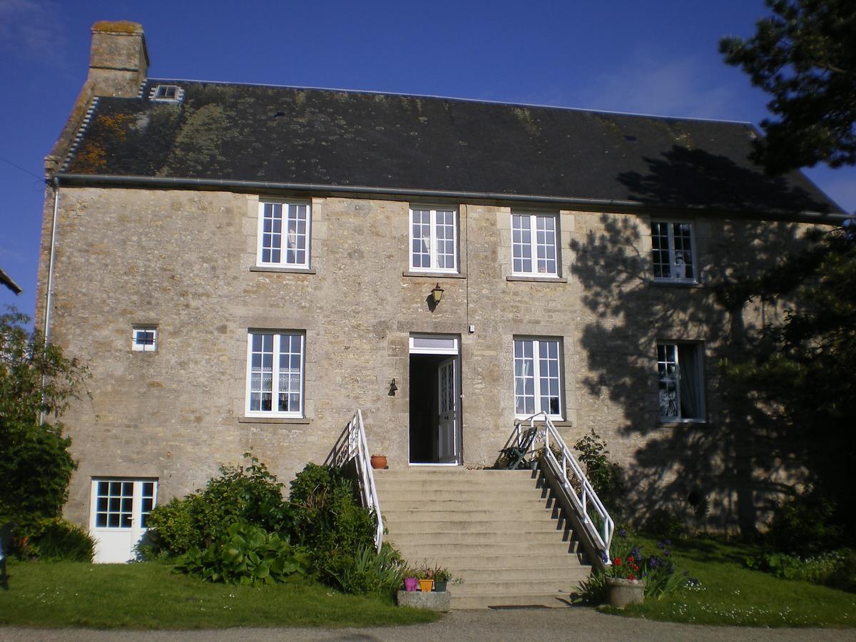 Ferme Manoir La Fiere Bed and Breakfast Sainte-Mère-Église Εξωτερικό φωτογραφία