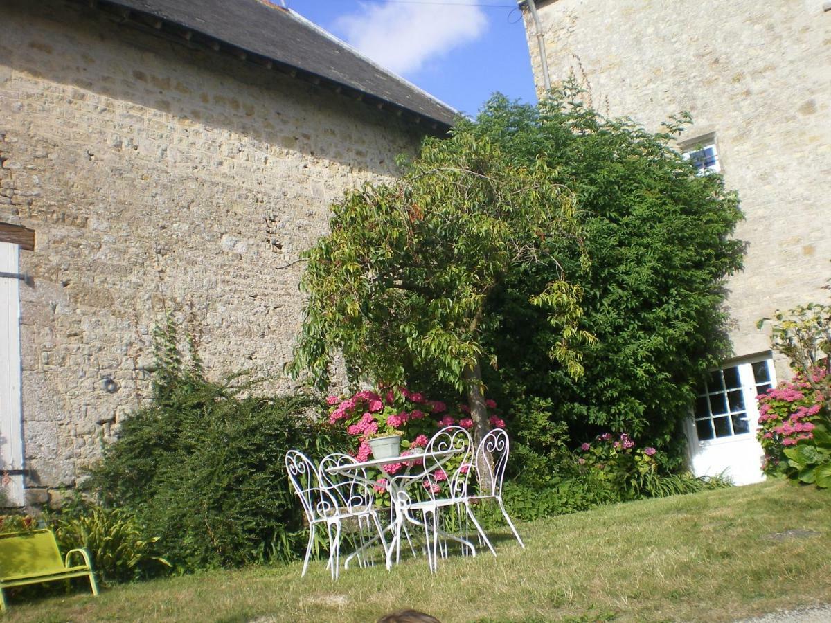 Ferme Manoir La Fiere Bed and Breakfast Sainte-Mère-Église Εξωτερικό φωτογραφία