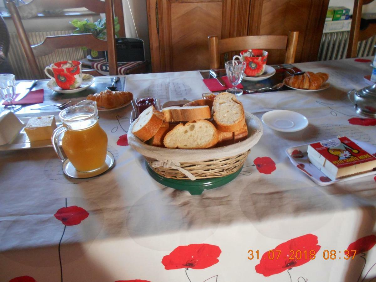 Ferme Manoir La Fiere Bed and Breakfast Sainte-Mère-Église Εξωτερικό φωτογραφία